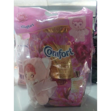 Nước xả vải Comfort 2.4l kèm Quà tặng Bé Điệu - Giảm giá, mềm mại, hương thơm