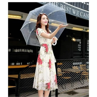 Ô Trong Suốt Gấp Gọn Che Mưa Thời Trang Tiện Lợi Độ Bền Cao Giá 39.000 6 Ô Trong Suốt Gấp Gọn Che Mưa Thời Trang Tiện Lợi Độ Bền Cao Giá 39.000 6