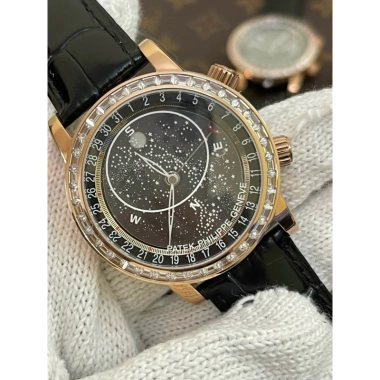 Patek Philippe Automatic 43mm Fullbox - Đồng hồ sang trọng giảm giá 3.850.000₫