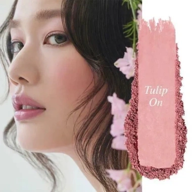 Phấn má hồng LG Makeup Glint 2.4g hạt ngọc trai, mịn màng, mỏng nhẹ Giá 379.000 VND 9 Phấn má hồng LG Makeup Glint 2.4g hạt ngọc trai, mịn màng, mỏng nhẹ Giá 379.000 VND 9