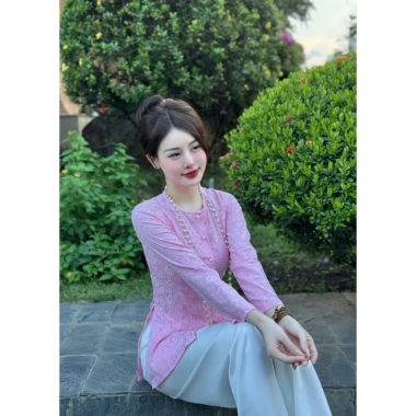 Pháp phục đi lễ chùa Bà Ba Cổ Tròn 6 cúc ngọc, vân hoa, mềm mịn - 345.000 VND 12 Pháp phục đi lễ chùa Bà Ba Cổ Tròn 6 cúc ngọc, vân hoa, mềm mịn - 345.000 VND 12