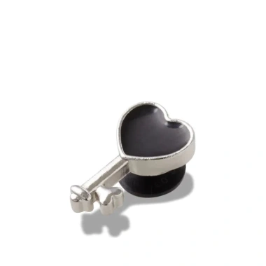 Phụ kiện Jibbitz Charm Hình Trái Tim Đen và Bạc - Giá ưu đãi 225.000 VND 3
