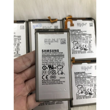 Pin dự phòng Samsung A6+ EB-BJ805ABE - Giá ưu đãi 155.000₫, sạc nhanh, giá rẻ Pin dự phòng Samsung A6+ EB-BJ805ABE - Giá ưu đãi 155.000₫, sạc nhanh, giá rẻ