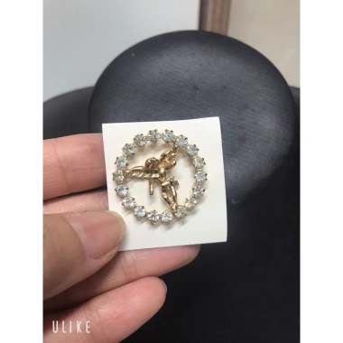 Pin Ghim cài áo thời trang - Giá ưu đãi 10.000đ, chất liệu bền, thiết kế tinh tế