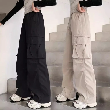 Quần dài nỉ thu đông bé gái size 18‑52kg mẫu M, chất nỉ dày dặn, giá ưu đãi 77.000₫ 7 Quần dài nỉ thu đông bé gái size 18‑52kg mẫu M, chất nỉ dày dặn, giá ưu đãi 77.000₫ 7