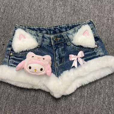 Quần Denim Lông Phong Y2K KittyVintage – Thiết Kế Thoáng Mát, Giá Chỉ 496.800₫