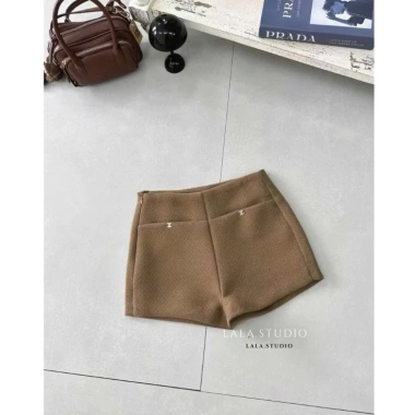 Quần đùi dạ lưng cao LALASTUDIO tag chữ X cao cấp tiểu thư sang chảnh - 358.800₫