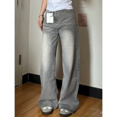 Quần jean nữ ống rộng retro Mỹ màu xám, dáng suông mùa xuân-thu 2.025 - giảm giá 22% 2 Quần jean nữ ống rộng retro Mỹ màu xám, dáng suông mùa xuân-thu 2.025 - giảm giá 22% 2