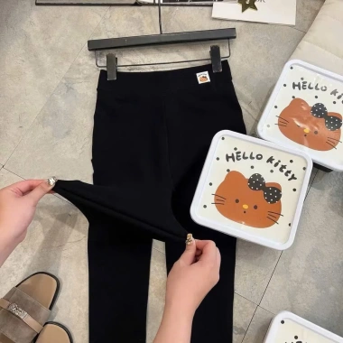 Quần Legging Dài Hello Kitty Loại 1 Full Box Gen Bụng Nâng Mông Freesize 45-65kg Lot Nỉ Mỏng Giá Ưu Đãi 184.200 VND