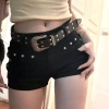 Quần short denim đinh tán hông đen phong cách Y2K ngọt ngào mùa hè siêu mát giá ưu đãi 220k 2