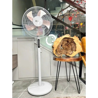 Quạt Cây Đứng Camel FS-45A 6 Cánh Tiết Kiệm Điện Siêu Mát Giá Tốt 329k 12 Quạt Cây Đứng Camel FS-45A 6 Cánh Tiết Kiệm Điện Siêu Mát Giá Tốt 329k 12