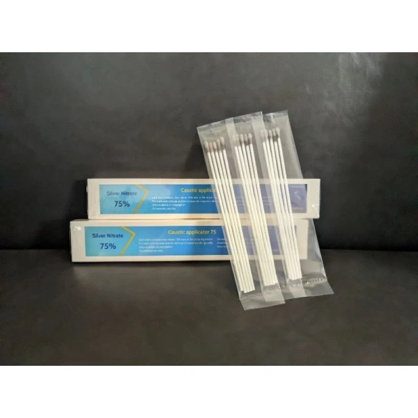 Trải nghiệm thực tế: Cha mẹ chia sẻ cảm nhận khi dùng Que Bạc Nitrat 75% trong chăm sóc da bé