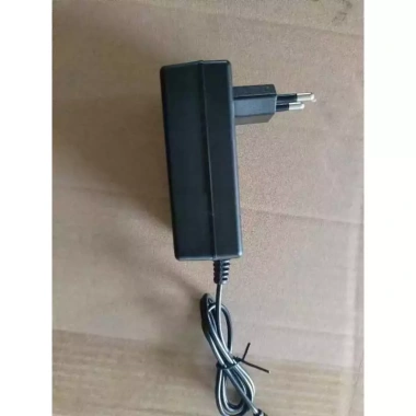 Sạc nhanh 5 trong 1 MONQIQI đa năng bảo vệ thiết bị, sạc đồng thời 5 điện thoại - Giá 120.000 VND