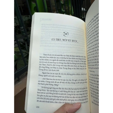 Sách Đen Vỏ Đỏ Lòng - Mai Thanh Hải giá ưu đãi 245k tại Miền Trung Books 3 Sách Đen Vỏ Đỏ Lòng - Mai Thanh Hải giá ưu đãi 245k tại Miền Trung Books 3