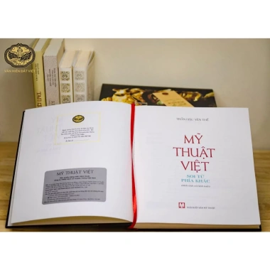 Sách Mỹ Thuật Việt - Khám phá nghệ thuật từ góc nhìn mới, giảm giá 18% chỉ 359.100₫ 5 Sách Mỹ Thuật Việt - Khám phá nghệ thuật từ góc nhìn mới, giảm giá 18% chỉ 359.100₫ 5