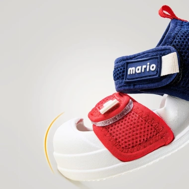 Sandal Hai Màu Cheerful Mario Dép Quai Hậu Chống Va Đập Bé Tập Đi Mầm Non 159k
