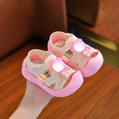 Sandal Quai Hậu Trẻ Em Chống Trơn Trượt Size 18-25 Lưới Sáng Giá 62.999₫ 10