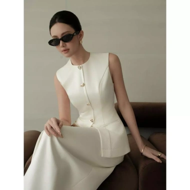 Set Nữ JOVEN Sabi Áo Form Peplum + Chân Váy Suông Dây Kéo Sau Lưng - Giá 513k 4 Set Nữ JOVEN Sabi Áo Form Peplum + Chân Váy Suông Dây Kéo Sau Lưng - Giá 513k 4