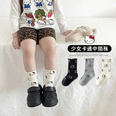 Set tất mèo dễ thương cho bé gái 1-12 tháng - Giá 52.000₫, giảm từ 67.080₫ 3