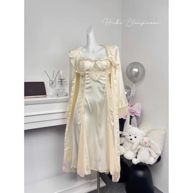 Set Váy Ngủ & Áo Choàng Lụa Voan Bèo Ngọc Trai Đệm Ngọc Tiểu Thư QCCC - Hube Sleepwear 615k 7 Set Váy Ngủ & Áo Choàng Lụa Voan Bèo Ngọc Trai Đệm Ngọc Tiểu Thư QCCC - Hube Sleepwear 615k 7