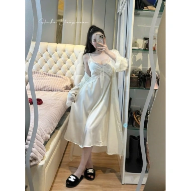 Set Váy Ngủ Cao Cấp Hube Sleepwear - Áo Choàng Lụa Hai Dây, Ren Viền Ngực, Eo Xuông Dài, Tiểu Thư QC, Giá Ưu Đãi 515.000 VND 2