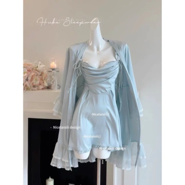 Set Váy Ngủ Hube Sleepwear - Áo Choàng Lụa Tay Voan, Cổ Đổ, Dây Tua Rua Tiểu Thư, 495k