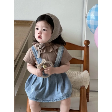 Set yếm bò mix áo ngắn tay thông hơi siêu dễ thương cho bé gái - 218.900 VND 5 Set yếm bò mix áo ngắn tay thông hơi siêu dễ thương cho bé gái - 218.900 VND 5