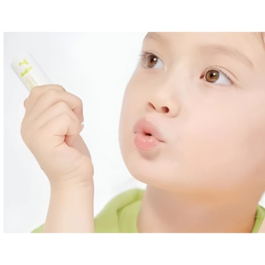 Sữa dưỡng môi Baobab Kids Táo Dâu – Dưỡng ẩm an toàn cho trẻ, kiểm nghiệm da liễu, giảm giá 250k
