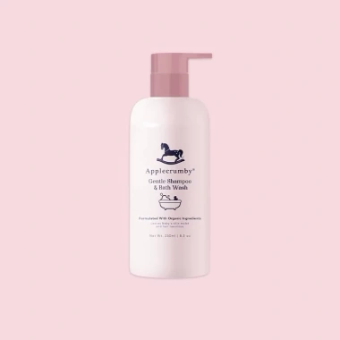 Sữa tắm gội Applecrumby Gentle 250ml – Dưỡng êm da nhạy cảm, giảm 20% còn 390.000₫