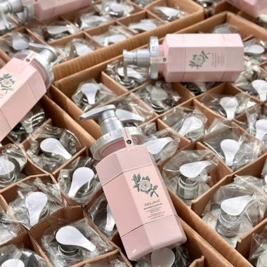 Sữa tắm sáng da hoa trà Weilaiya Niacinamide 450ml - Giá 399.000 VND, giảm 20%