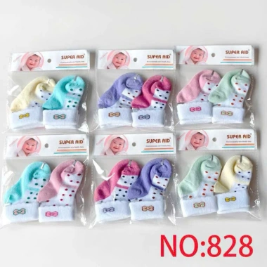 Tất sơ sinh bé trai & bé gái 0‑9 tháng, mềm mại, giá 48.000₫ giảm từ 62.400₫