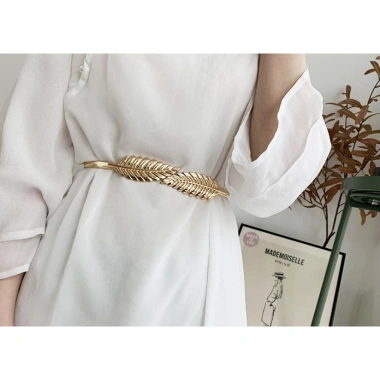 Thắt Lưng Nữ Khóa Kim Loại Hình Tròn Họa Tiết Lá Sang Trọng - Giá 53.529₫
