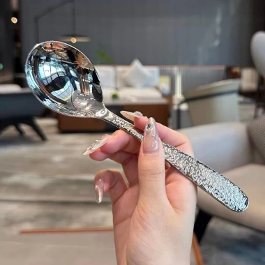 Thìa ăn cơm bún phở cán khắc vân inox 18/10 CKM123 – Giá ưu đãi 49.000 7