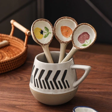 Thìa gốm Nhật Bản nhỏ xinh, sứ xanh trắng mộc mạc - phong cách Ins cho cô gái, giá 118.705₫ 5 Thìa gốm Nhật Bản nhỏ xinh, sứ xanh trắng mộc mạc - phong cách Ins cho cô gái, giá 118.705₫ 5