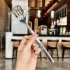 Thìa khuấy inox 18/10 cán khắc – Pha nước chanh, sinh tố hoa quả, giảm giá 45.000₫ 5