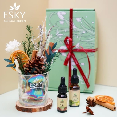 Tinh Dầu Thiên Nhiên ESKY Aroma Garden Quà Tết Cao Cấp, Quà Tặng Đối Tác 319.000 VNĐ 3 Tinh Dầu Thiên Nhiên ESKY Aroma Garden Quà Tết Cao Cấp, Quà Tặng Đối Tác 319.000 VNĐ 3