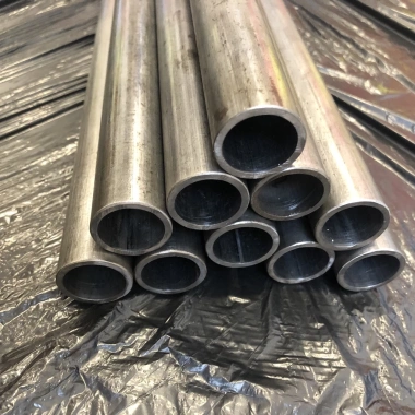Trục Thép Phi 20 lỗ 16mm dày 2mm Ống thép 20mm trục gối đỡ vòng bi, mô tơ quạt, Giá 21.000 VNĐ 3