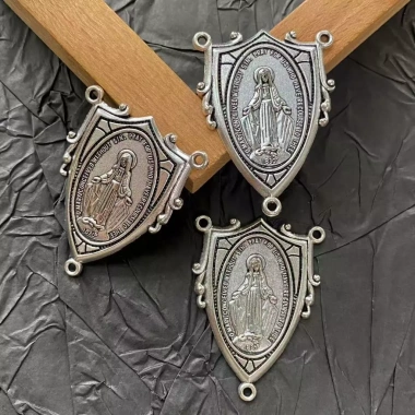 Trung tâm Kinh Mân Côi hình bầu dục Đức Trinh Nữ Mary - Thiết kế Triquetra sang trọng, giảm giá 18% chỉ 74.250₫