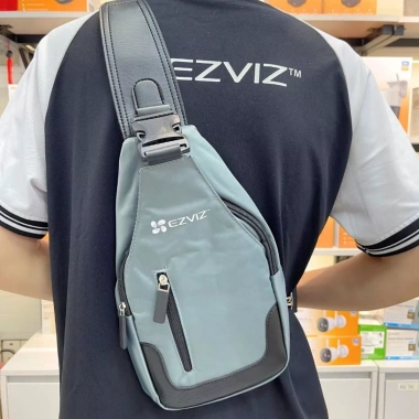 Túi Đeo Chéo Ezviz Xám - Thiết kế nhẹ, đa năng, giảm giá tới 27% chỉ 129.000₫ 4