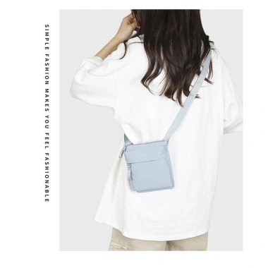 Túi điện thoại mini một vai nylon chống thấm nước - Giá chỉ 230.040 VND
