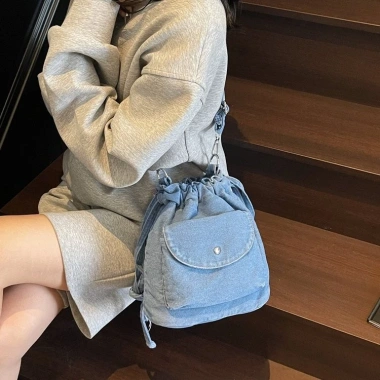 Túi Messenger Nữ Hàn Quốc Denim Xếp Ly Dây Rút Thời Trang Đơn Giản Giá 287k