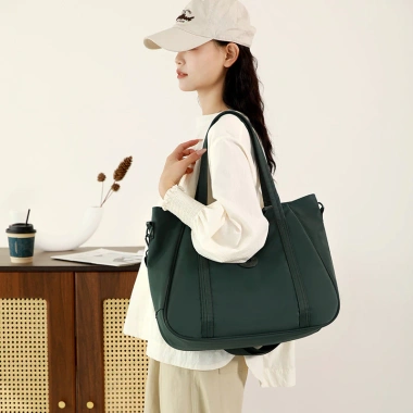 Túi Nylon Nữ Nhẹ Sang Trọng, Dung tích lớn, Đeo vai đơn giản, phù hợp Tote – Giá 477.360₫ 2