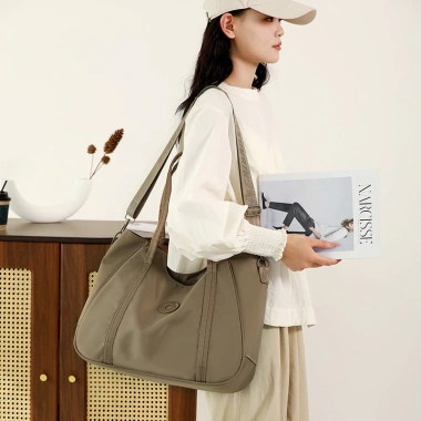 Túi Nylon Nữ Nhẹ Sang Trọng, Dung tích lớn, Đeo vai đơn giản, phù hợp Tote – Giá 477.360₫ 3