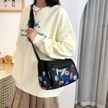 Túi Nylon Thời Trang Nữ Trung Niên - Túi Mẹ Đeo Vai Dung Lớn, Giá Ưu Đãi 241.920₫