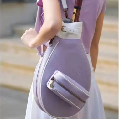 Túi Tennis & Cầu Lông Retro Đa Năng, Thoải Mái Cho Sinh Viên Nam/Nữ Giá Giảm 7 Túi Tennis & Cầu Lông Retro Đa Năng, Thoải Mái Cho Sinh Viên Nam/Nữ Giá Giảm 7