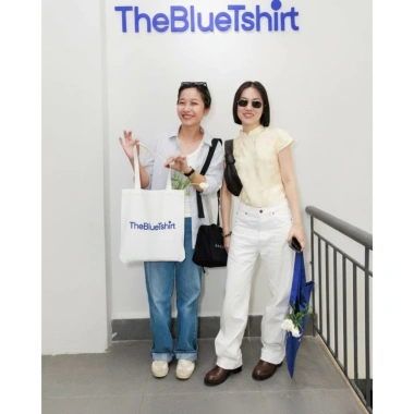 Túi Tote Canvas Trắng Đa Năng TheBlueTshirt - Giá 126.500₫, chất liệu bền 2 Túi Tote Canvas Trắng Đa Năng TheBlueTshirt - Giá 126.500₫, chất liệu bền 2