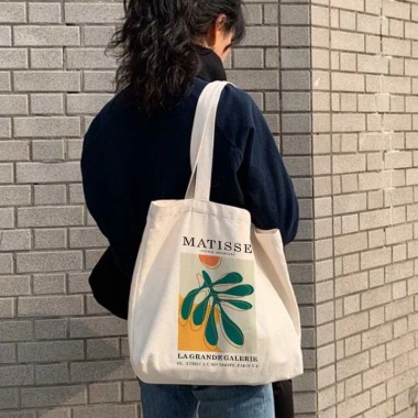 Túi tote vải bố canvas cotton ulzzang vintage - Đeo vai thời trang Hàn Quốc, vừa A4, giá 49.000₫ 3 Túi tote vải bố canvas cotton ulzzang vintage - Đeo vai thời trang Hàn Quốc, vừa A4, giá 49.000₫ 3