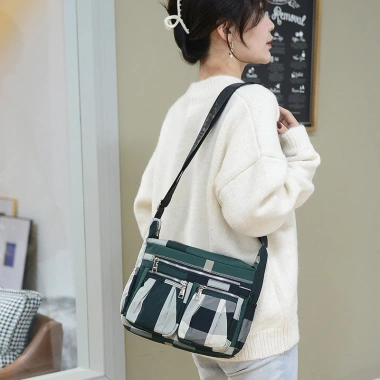 Túi xách nữ đeo vai Nylon dung lượng lớn, đa năng cho mẹ - Giá ưu đãi 264.6k