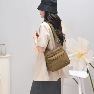 Túi xách nữ dung tích lớn, Nylon nhẹ, đeo vai tiện lợi - Giá chỉ 249.480₫