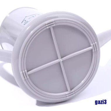 Tưới nước 2L chất lượng cao - Giá ưu đãi 113.190 VND, tiết kiệm tới 21%